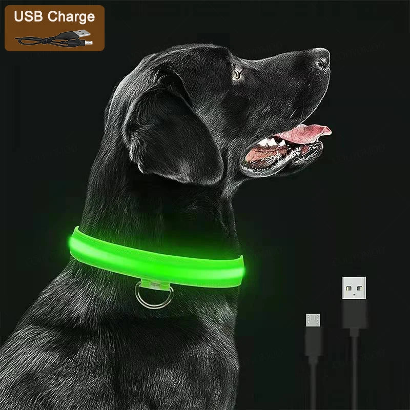 Ce collier innovant assure une meilleure visibilité à votre animal pendant les activités nocturnes. Il dispose de trois modes distincts, vous permettant de personnaliser la lueur selon vos préférences. La capacité de charge USB offre une commodité et élim